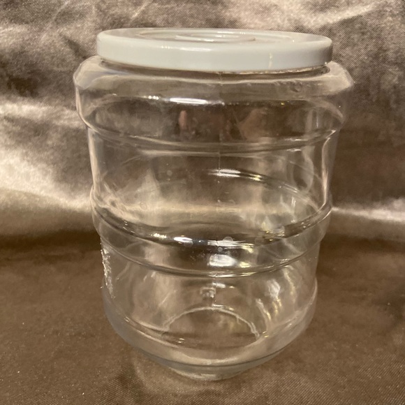 Cat Gravity Feeder - Picture 4 of 5